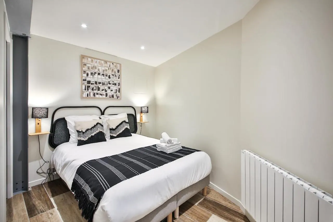 Apartamento New Triplex 6Pers#Etoile#Porte Maillot#Porte Champerret Paris França
