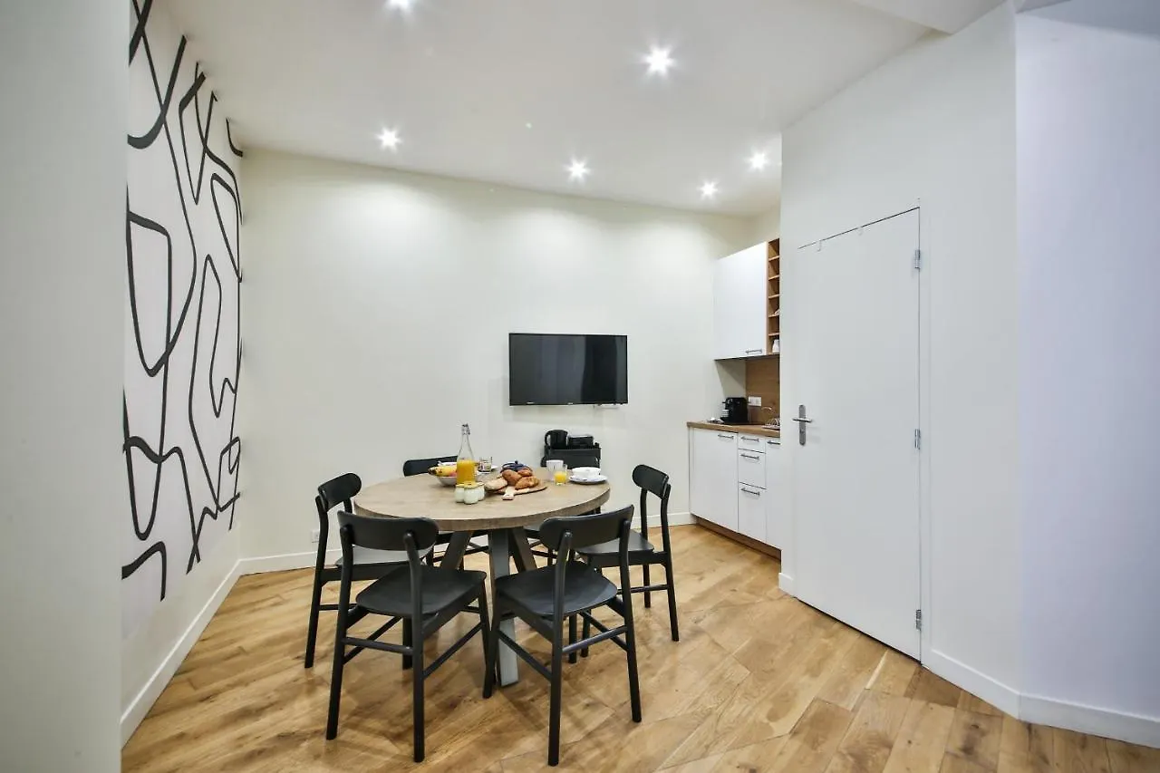New Triplex 6Pers#Etoile#Porte Maillot#Porte Champerret Paris