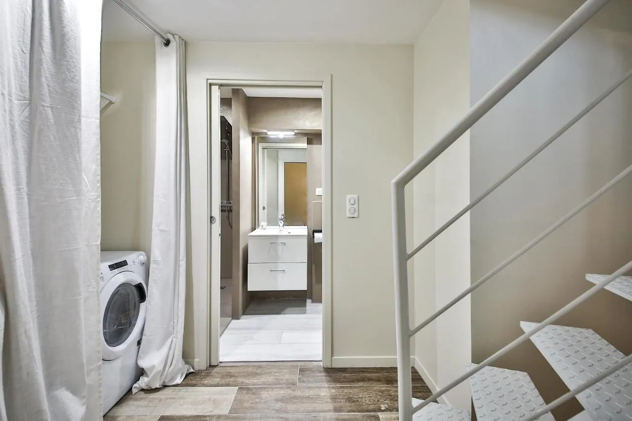 New Triplex 6Pers#Etoile#Porte Maillot#Porte Champerret Paris 0*,  França